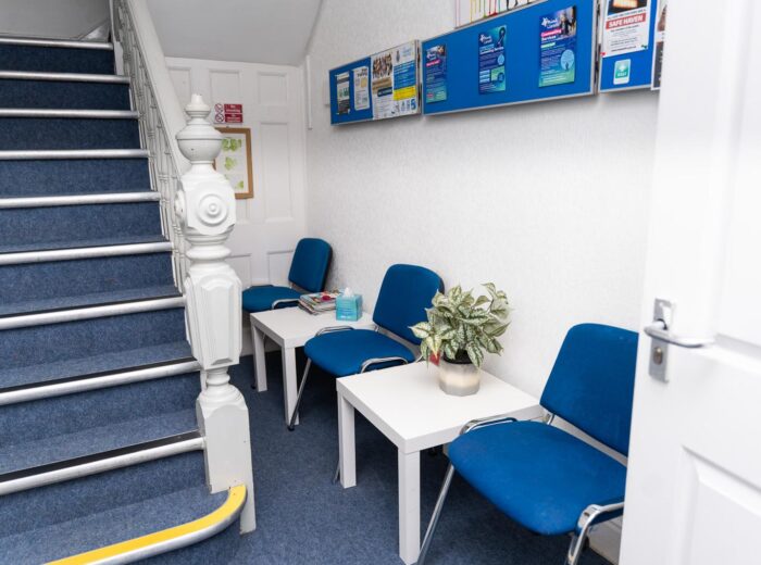 6a0449bf14738_PHOTO-2---WAITING-ROOM 6a0449bf14738_PHOTO-2---WAITING-ROOM