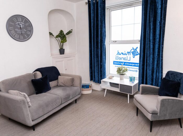 6a0449bf27cd1_PHOTO-3---COUNSELLING-ROOM 6a0449bf27cd1_PHOTO-3---COUNSELLING-ROOM